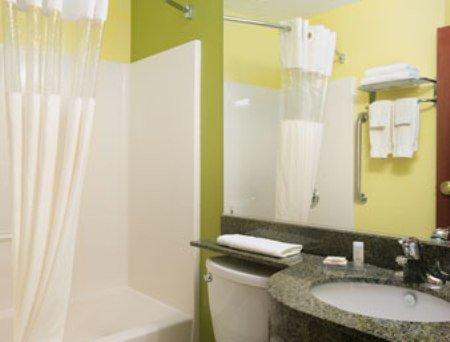 Microtel & By Wyndham Johnstown