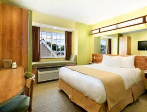 Microtel & By Wyndham